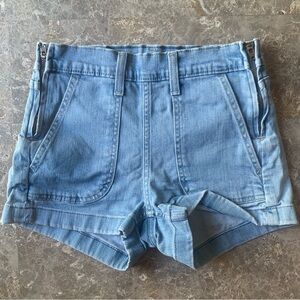 levi’s high waisted shorts